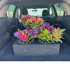 EPE Floral Arrangement Transport Tray, 5 Holes, 24″ x 24″ x 7″, Fits Vases 2″-8″