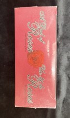 A Bed Of Roses-Includes Red Scented Silk Rose Petals,4 Tea Lights, & Invite Card