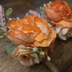 New Set Of 2 Wrist Corsage and Boutonniere Set for Wedding Prom Party Homecoming