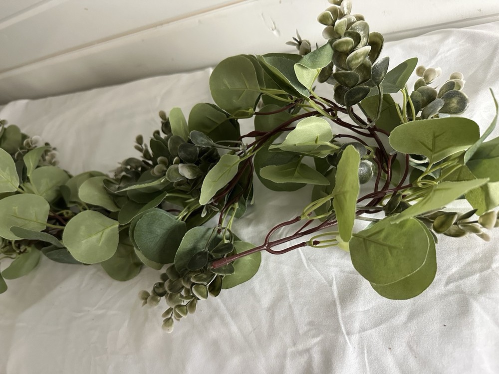 Eucalyptus Boxwood Faux Garland Greenery 6ft Wild Ivory Brown Vine Green Read De