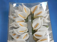 Modern Romance Calla Lilies Lily Floral Picks 6 Pieces in Package