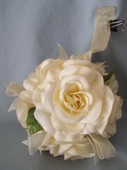 FLOWER GIRL HALO AND ROSE BALL WEDDING FLOWERS
