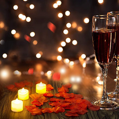 3000 PCS Artificial Silk Red Rose Petals and 20 PCS LED Candles Battery Flamele