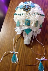 Bridal Wedding Bouquet Color Turquoise Gem Stone Brooch White Latex Rose Flowers