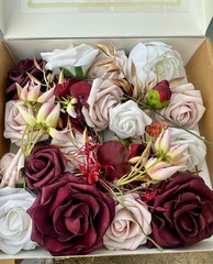 Ling’s Moment Artificial Flowers Box Of Loose Leaf Flowers