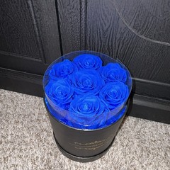 NATROSES Artificial Blue Rose Bouquet Arrangement in Black Round Gift Box