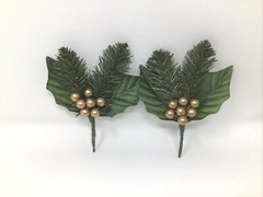 5 Boutonnieres Holly Leaves Gold Berries Greenery Christmas Wedding Bridal Party