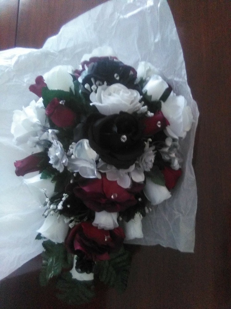 14 PC WEDDING SET GOLD RED & IVORY CASCADE BOUQUET MOH TOSS BOUTS & CORSAGES