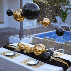 AplusChoice 8PCS Disco Ball 7″/12″/16″/20″/24″ 70s 80s Party Event Wedding Black