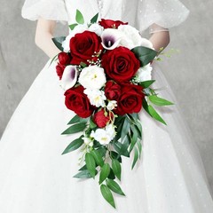 Teardrop Bridal Floral Arrangement European Design Artificial Bloom Calla Lily