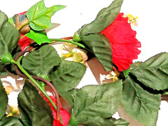6′ FOOT ARTIFICIAL MULBERRY ROSE GARLAND FLEXIBLE PLASTIC STEMS FAUX FLOWERS NWT