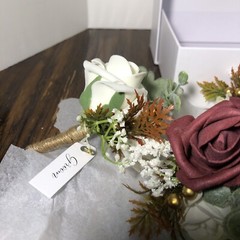 Ling’s MomentBoutonniere for Men Set of 6 Maroon & White Groom Groomsmen Nice!