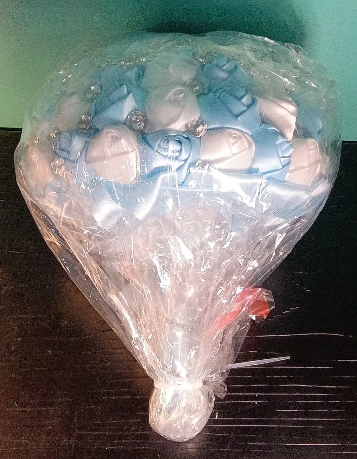 8.3″ Handmade Satin Rose Bridal Bouquet Toss Round Blue & White