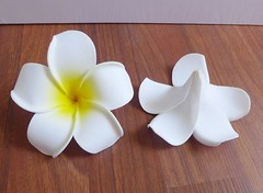 50 Pcs Artificial Flower Foam Yellow Plumeria Heads Home Party Decoration