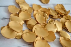 Antique gold satin rose petals, 25 count artificial flower petals