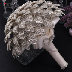 Luxurious Rhinestone Bouquet in Hand Wedding Bride Bouquet Hand Wedding Bouquet