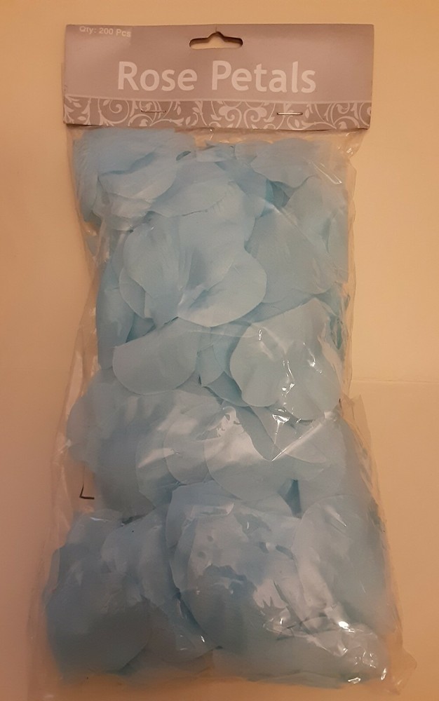 SEALED 200 PC BAG OF LIGHT BLUE FABRIC ROSE PETALS