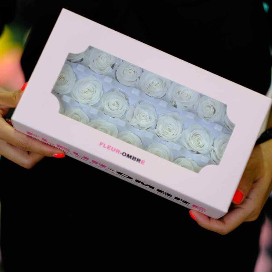 Preserved Rose Dried Flowers 21 Heads / Gift Box head 3-3.5cm