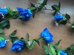 “2” Silk Rose Garlands “Vibrant Royal Blue” 5Ft Wedding/Shower Decor *Gorgeous*