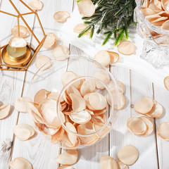 Whaline 600 Pcs Silk Rose Petals Champagne Gold Flower Petals Artificial Scatter