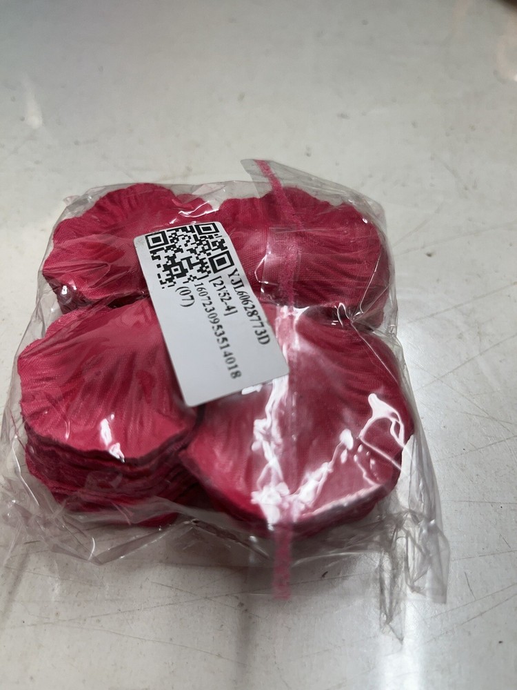 Fushia (Pink) Silk Petals (Great for Weddings) 500 pieces