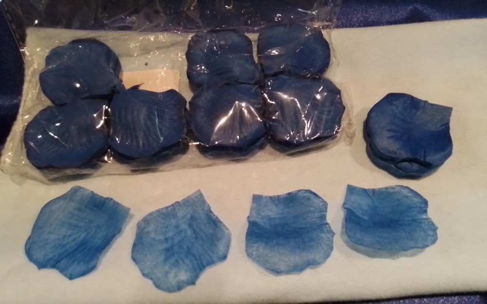 Flower Girl Wedding Royal Blue Flower Petals APPROX 800 PETALS! NEW IN PKG. (#1)