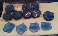Royal Blue Flower Petals APPROX. 800 PETALS! NEW IN PKG. (#2)