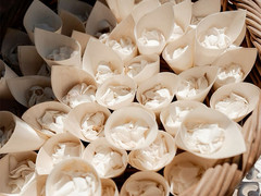 1000+Pcs Dried Real White Rose Petals, Freeze Preserved Flower Petals 8.47oz for