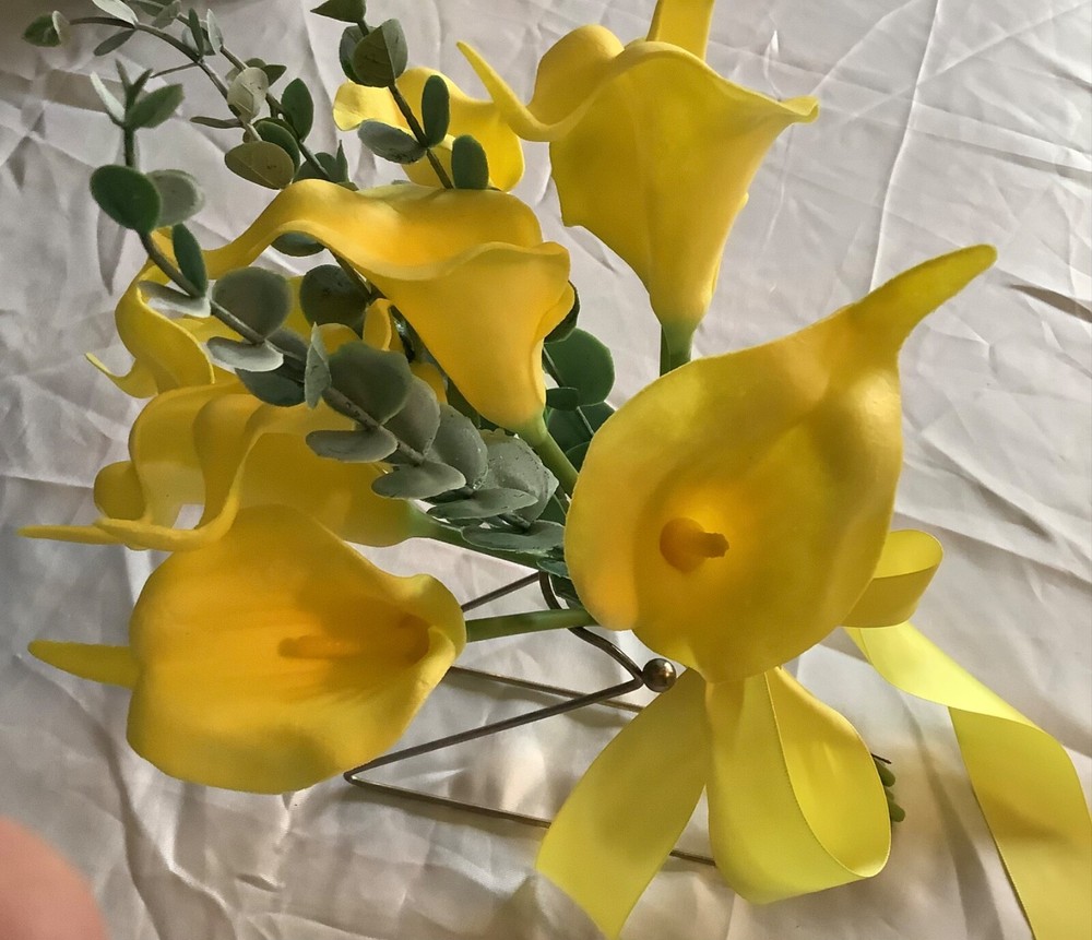 10 stem calla lily and greenery bridal bouquet…you choose color
