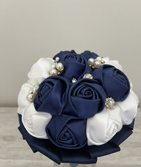 Blue White Bridal Bouquet Crystal Pearl Silk Roses Flower Wedding Holding Decor
