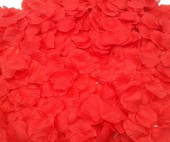 2200 PCS Non-Toxic Red Silk Rose Petals – Perfect for Weddings & Parties