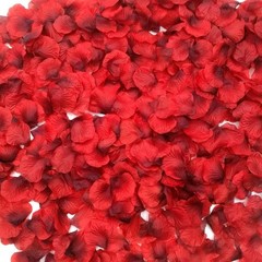 1500 Scented Dark-Red Silk Rose Petals for Romantic Weddings & Valentine’s Day