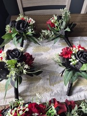 wedding bouquet set Black and Red Theme With Flower Girl Set Also 6 total