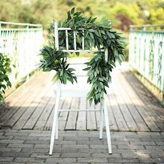 48-Inch long Light Frosted Green Artificial Willow Fern Fronds Leaves Garland