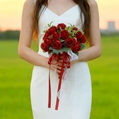 Delicate Handheld Silk Rose Bouquet Realistic Flower Wedding Photography Props