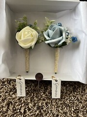 Ling’s Moments Wedding Groom Or Prom Boutonnière Set