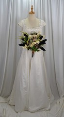 Gothic Garden Skull Boho Faux Silk Wedding Bouquet