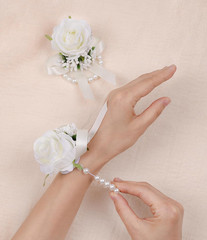 White Rose Women Corsage and Men Boutonniere Set for Wedding Prom | Artificial S