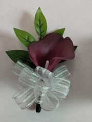 Formal pin on boutonniere set