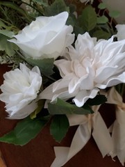 4- Bouquets of Bridesmaid Silk Flowers Wedding White Roses NWOT IVORY SATIN