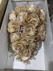 Quinceanera Floral Hand Bouquet – Gold