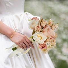 Wedding Bridal Bouquet Rose Flowers for Wedding Valentine’s Day