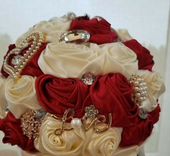 NEW Bridal Red & Ivory Satin Floral Wedding Bouquet
