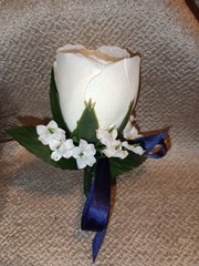 NEW 5″ Artificial Ivory Rose Wrist Corsage & Matching Bout, Pearls, Black Bow
