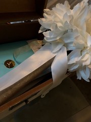 Bridesmaid bouquet White & Gold