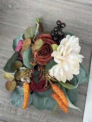 Ling’s Moment Amber 7″ Inch Artificial Flowers Wedding Bouquet New Open Box