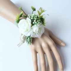 Buttonhole Rose Brooch Bride Wedding Wrist Corsage Bracelet Marriage Accessories