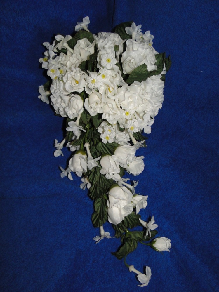 New Sullivan Inc. Snow White French Rose/Stephanotis Silk Flowers Bridal Bouquet