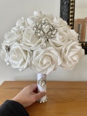 Bridal Wedding Bouquet Round Bling Brooch Bouquet Throw Toss Artificial Rose