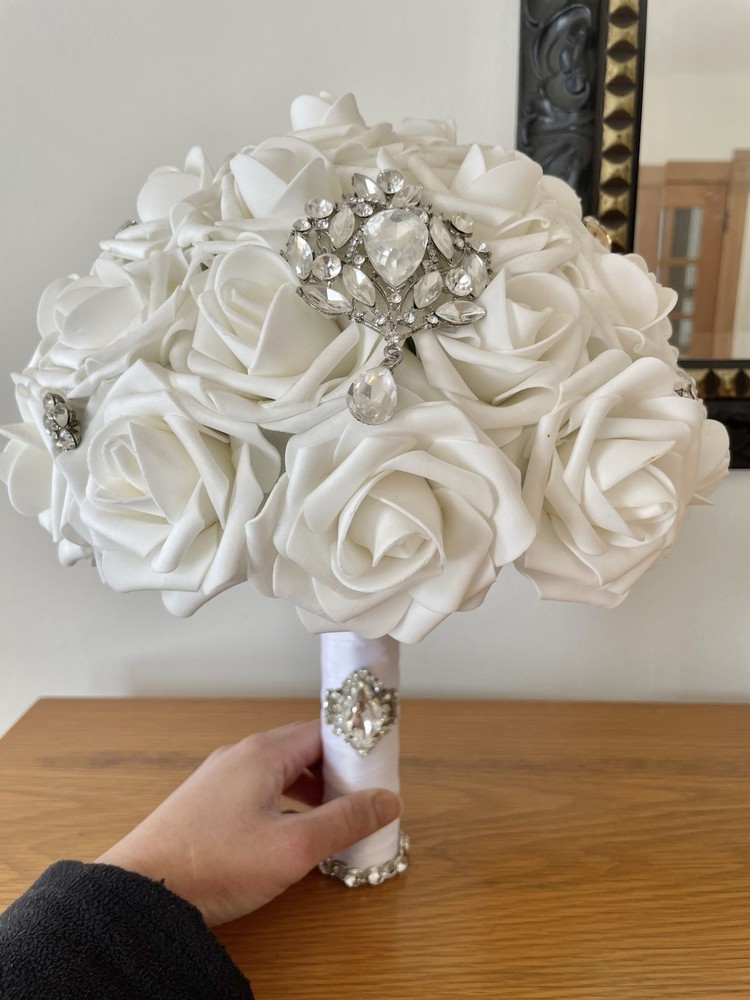 Bridal Wedding Bouquet Round Bling Brooch Bouquet Throw Toss Artificial Rose